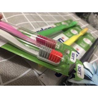 Bàn Chải Đánh Răng JORDAN Clean Smile Soft
