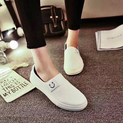 GIÀY LƯỜI SLIP ON MẶT CƯỜI ÊM CHÂN GIÁ TỐT | BigBuy360 - bigbuy360.vn