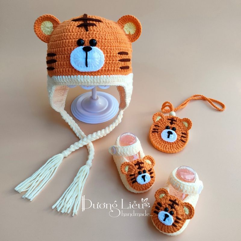 Set body hổ len cho bé từ sơ sinh trở lên, có tên theo yêu cầu