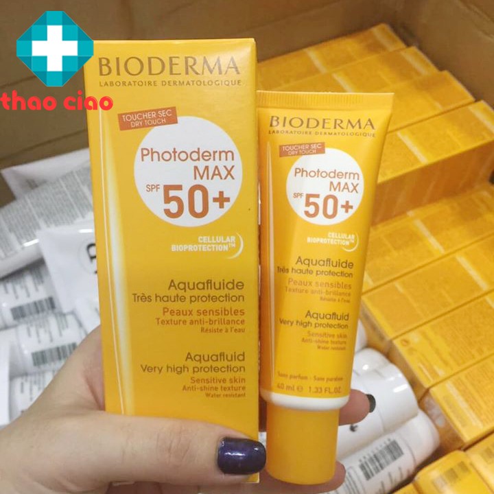 Kem chống nắng Bioderma Photoderm Max Aqua Fluide spf 50+ KCN Bioderma Max | BigBuy360 - bigbuy360.vn
