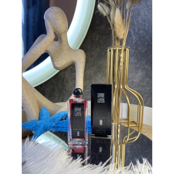 Nước hoa mini Seage Lutens La fille de Berlin Edp 5ML