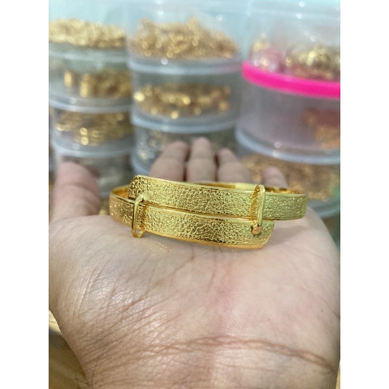 Vòng Đeo Tay Mạ Vàng 24k