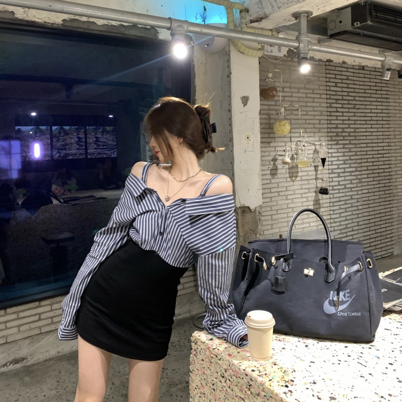 Áo Sơ Mi Tay Dài Trễ Vai Form Ôm Họa Tiết Sọc Caro Thời Trang Hàn Quốc