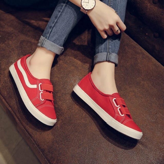 Giày bata nữ hàn quốc, phong cách trẻ trung và mềm mại, thuận tiện vô cùng cho các chị em đi học, đi chơi...............