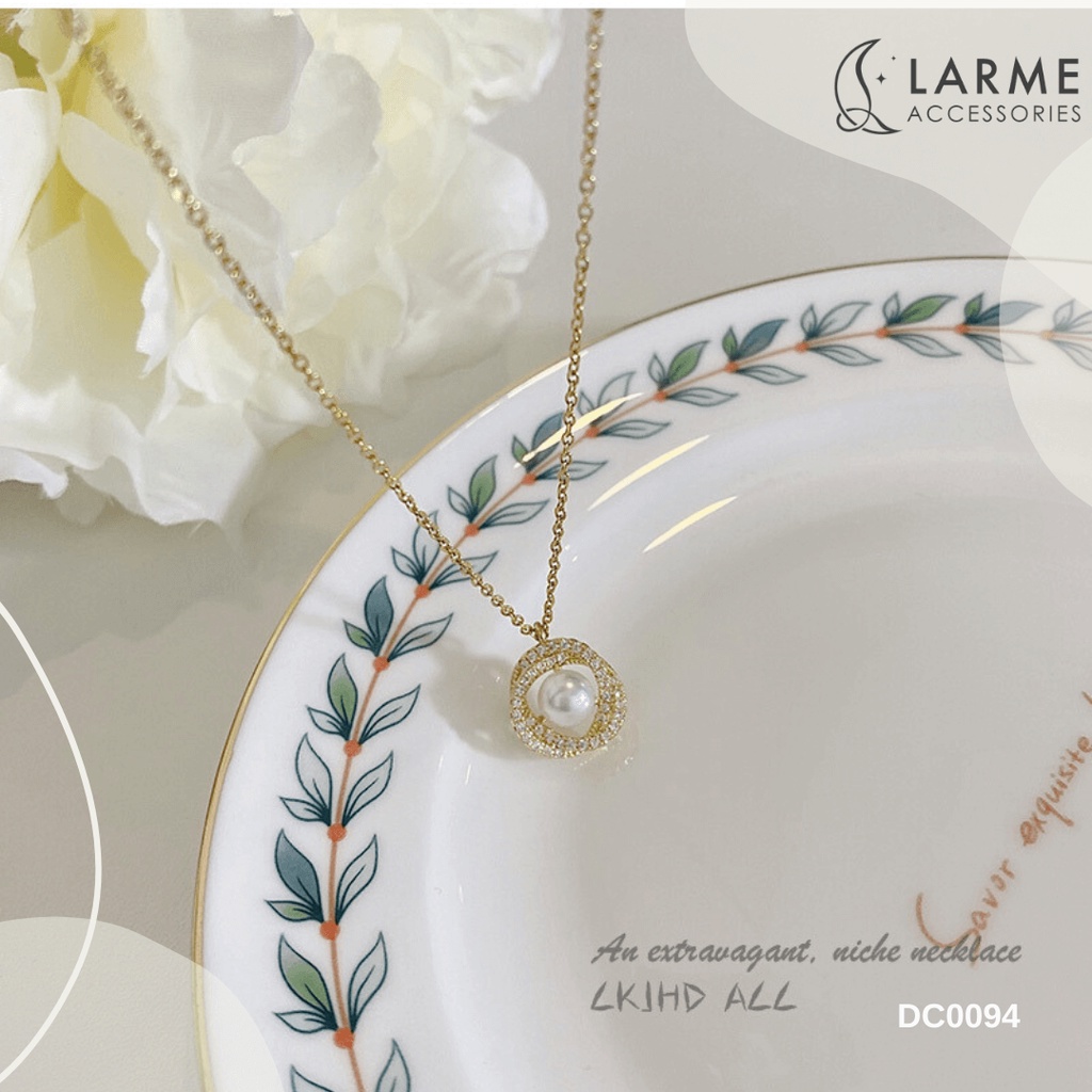Dây chuyền nữ, vòng cổ nữ hạt trai viền đá sang trọng Larme Accessories -DC0094