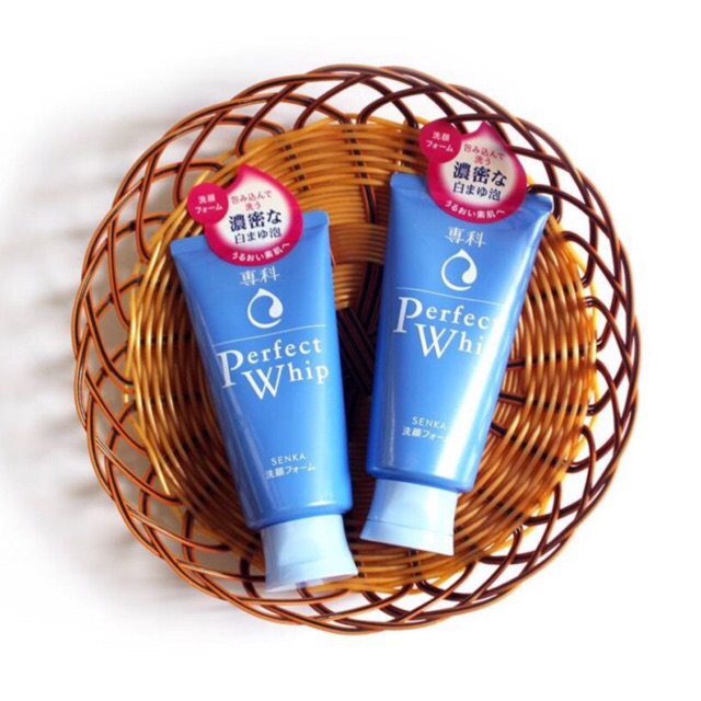 Sữa Rửa Mặt Tạo Bọt Senka Perfect Whip 120g