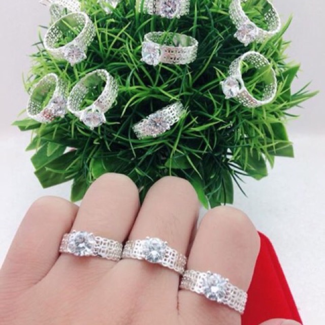 Nhẫn nữ bạc ta kim tiền đính đá