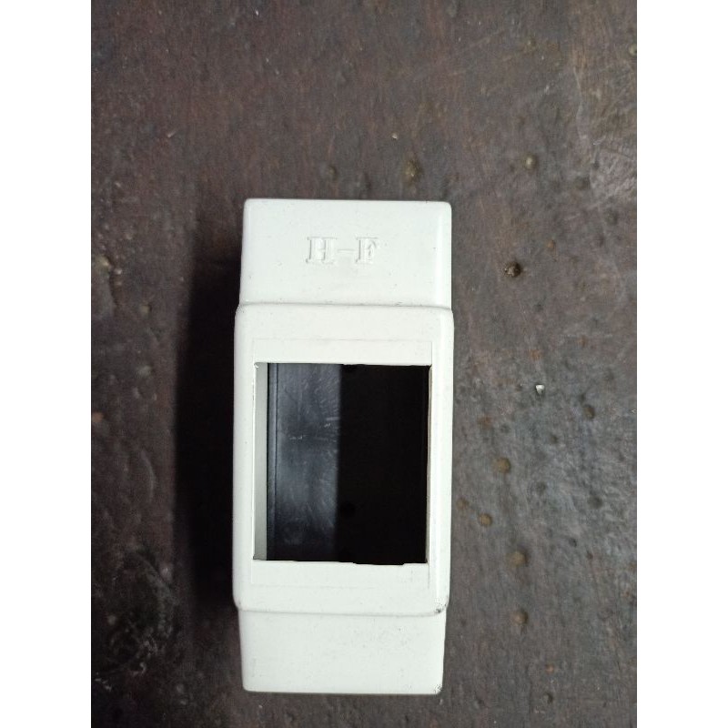 HỘP CHỨA CB ĐEN (CB CÓC)
