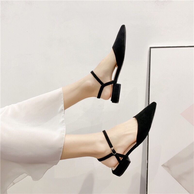 Sandal kiểu dáng sabo gót thấp mũi nhọn thiết kế trẻ trung thời trang nữ - SB19 - November House