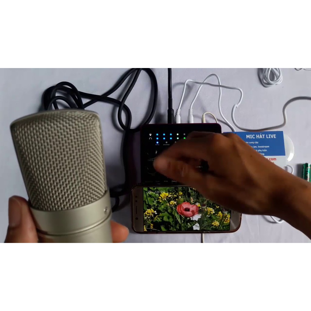 Combo mic thu âm ISK AT100 sound card v10 hát live stream, karaoke giá rẻ