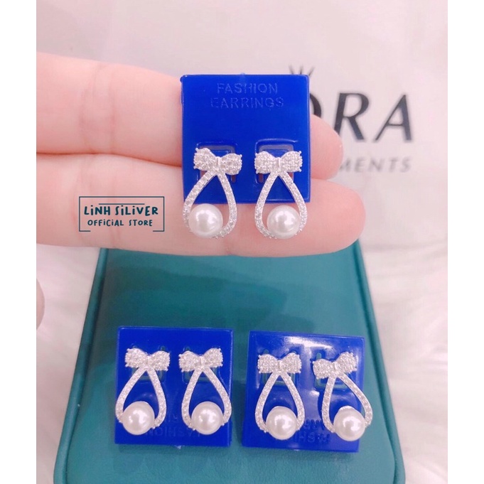 BÔNG TAI NƠ TIÊU THƯ BẠC TA