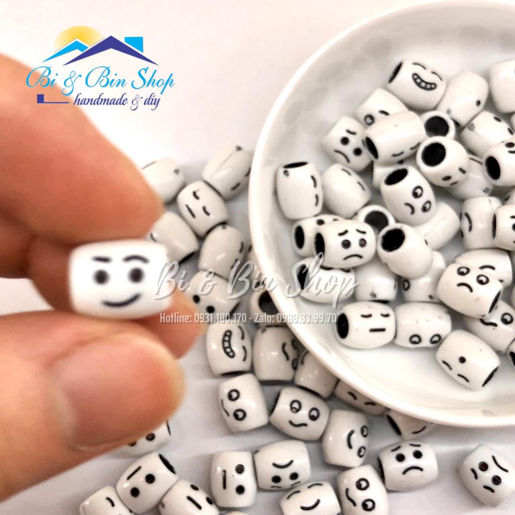 35 Cái Charm Hạt Nhựa Lu In Hình Khuôn Mặt Nhiều Sắc Thái Làm Vòng Đeo Tay Trang Sức Handmade