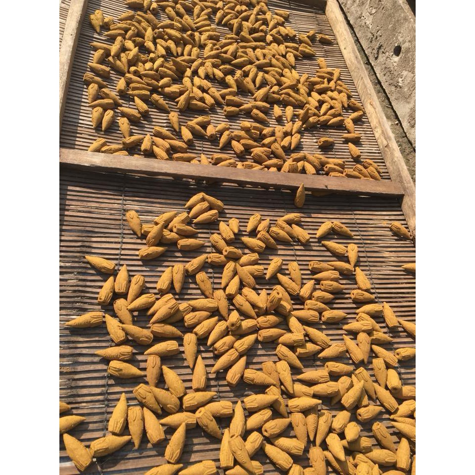 Lư xông trầm 🧡 FREESHIP + TẶNG 5 NỤ TRẦM CAO CẤP 🧡 Lư xông trầm hương Hưng Thịnh tròn trơn | BigBuy360 - bigbuy360.vn