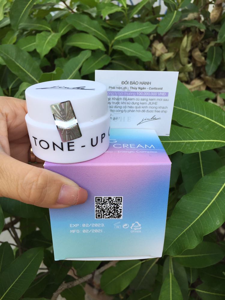 KEM FACE JIUHE THANHTÔ