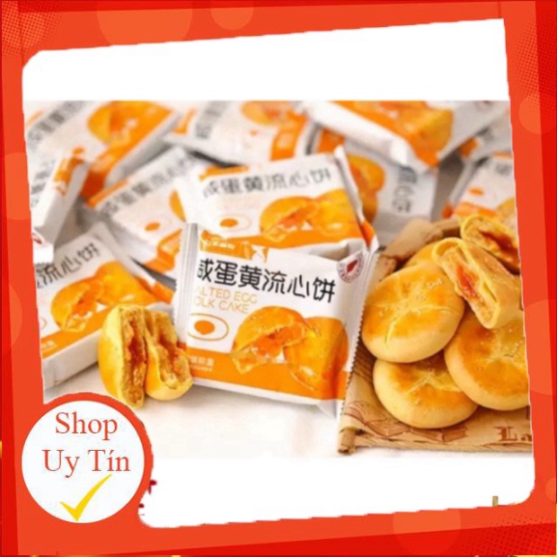 BÁNH NHÂN TRỨNG MUỐI CHẢY