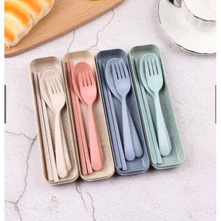 Bộ thìa đũa lúa mạch có hộp đựng