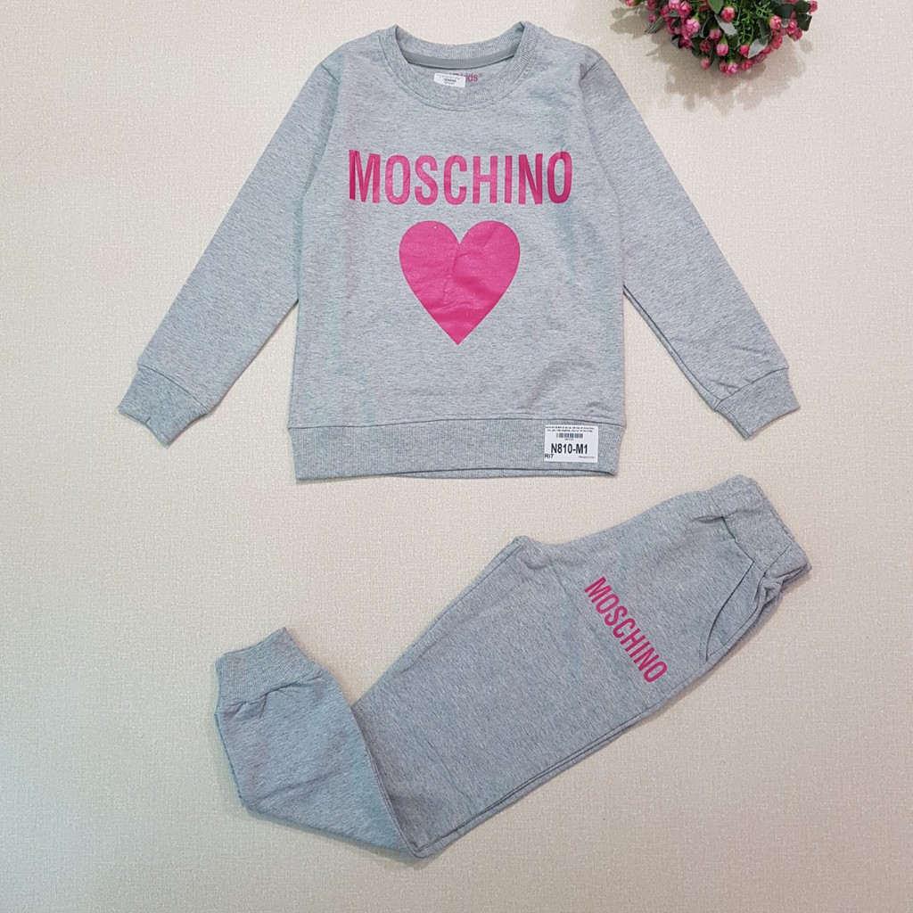 N810-M1-Bộ bé gái, nỉ da cá, dài tay, in moschino, tim, ghi,made in vietnam, size to 10-16/ri7/t6b2(a1)/5