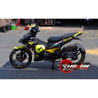 Tem Trùm Exciter 150 Đen Vàng Samurai