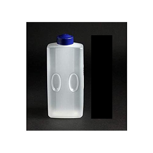 Bình nước nhựa 2 lít, bình nhựa đựng nước của Nhật, nhựa trong suốt. Đựng nước nóng hay lạnh. 11,9x8,6cm cao 26,8cm K705