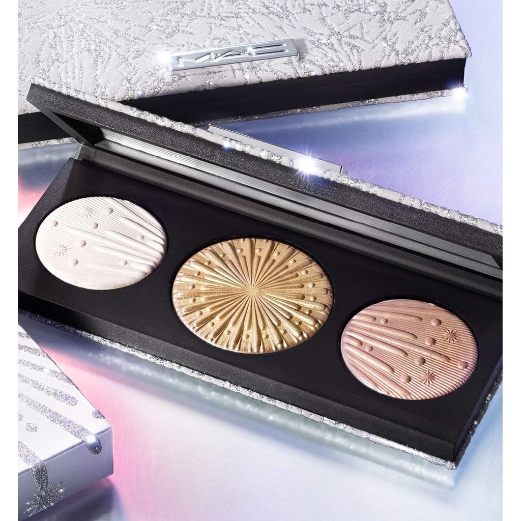 MAC - Bảng phấn bắt sáng 3 màu phiên bản giới hạn MAC Cosmetics Flashing Ice Extra Dimension Skinfinish Trio màu Light 9