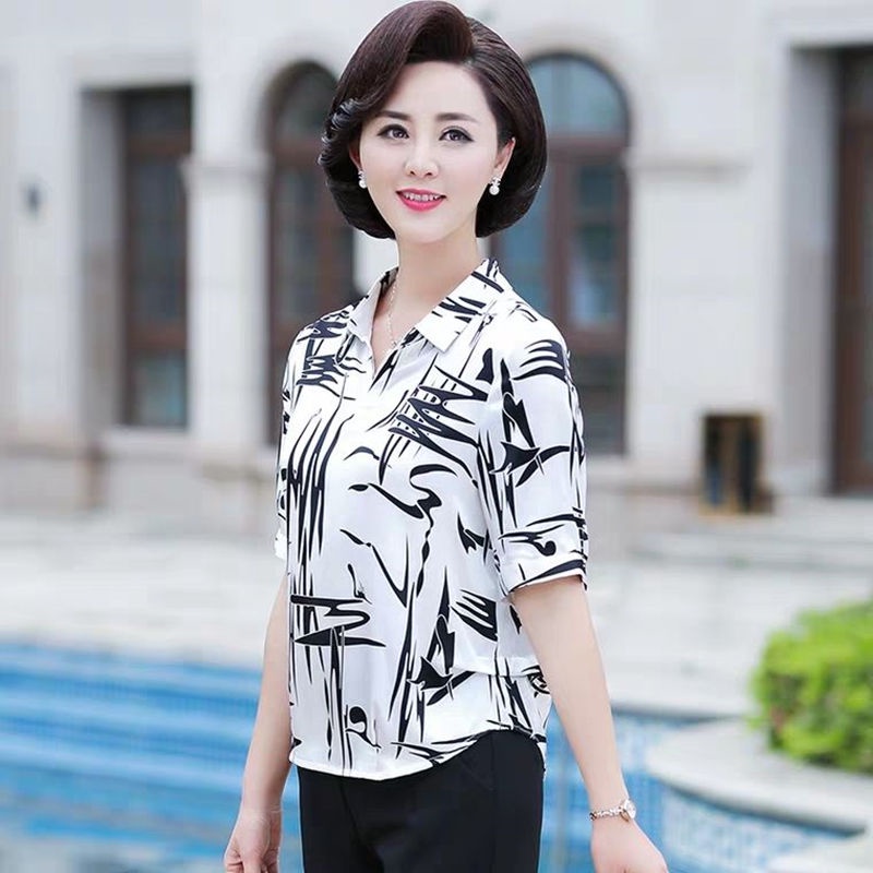 Phụ nữ trung niên mới quần áo mẹ mùa hè phông và cao tuổi sơ mi voan tay ngắn