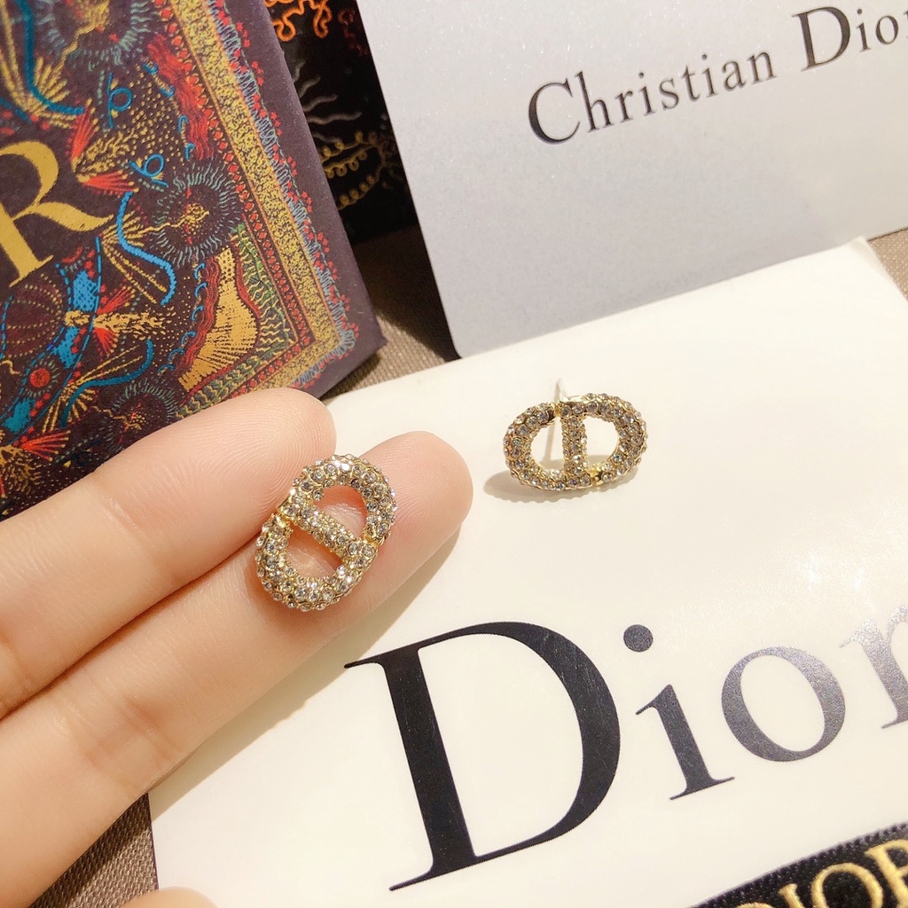 Đôi khuyên tai DIOR mặt hình chữ CD đính đá sang trọng thời trang dành cho nữ