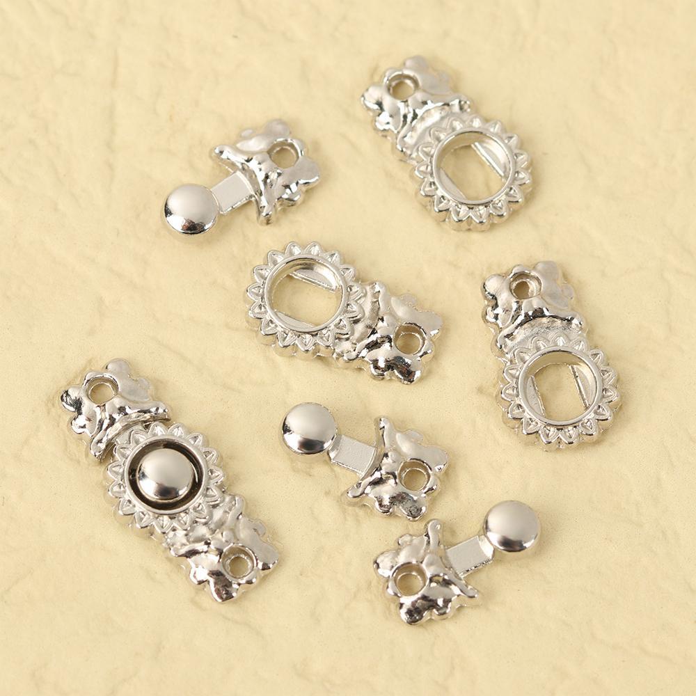 Set 4 Khóa Thắt Lưng Mini Bằng Kim Loại Chất Lượng Cao Dành Cho Búp Bê