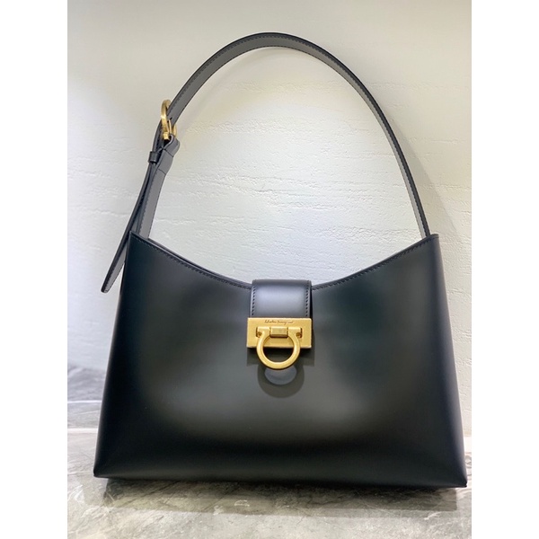 Túi đeo vai cao cấp hàng vip da thật thương hiệu Salvatore Ferragamo Trifolio