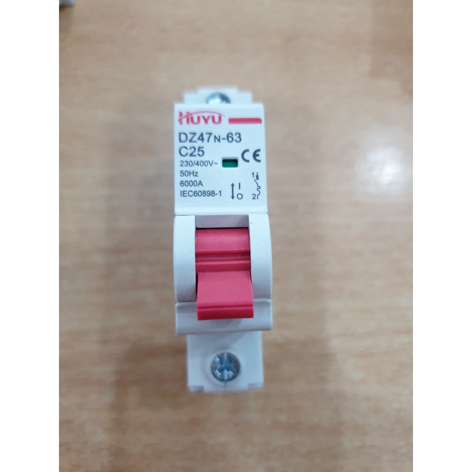 Áp tô mát dz47 1P 6A, 10A, 16A, 20A, 25A, 32A, 40A, 50A, 63A