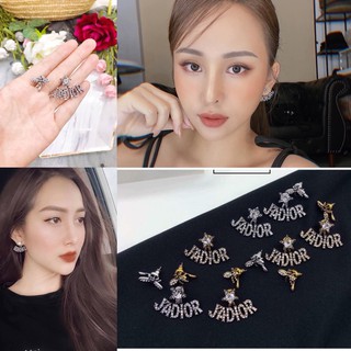 Khuyên tai ong 2 màu hot