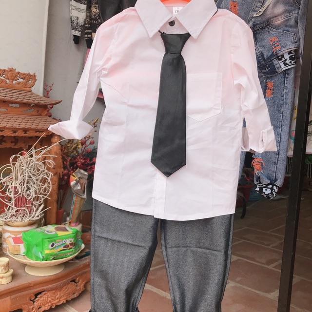 Véc 5 chi tiết
