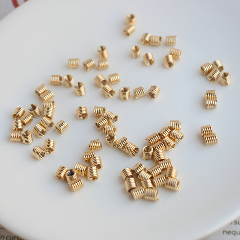 Vòng Đeo Cổ Bằng Đồng Thau Mạ Vàng Với 14 Màu Sắc Tùy Chọn