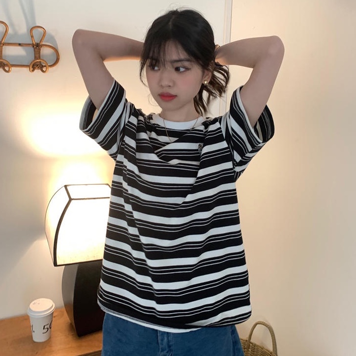 Áo Thun Tay Ngắn Cổ Tròn Kẻ Sọc Màu Sắc Tương Phản Thêu Hình Gấu 49853