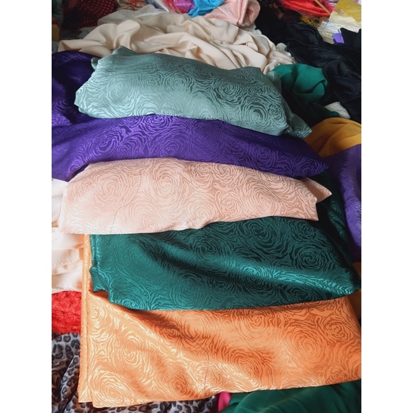 Gấm hoa hồng mẫu mới hàng cây cắt mét