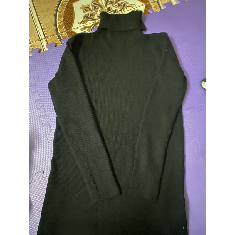 Váy len suông cổ lọ