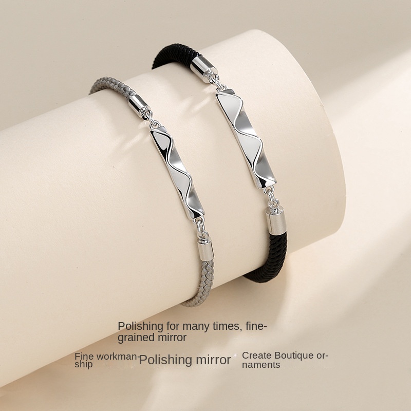 Vòng Tay Dây Bện Mặt Hình Trái Tim Cho Cặp Đôi