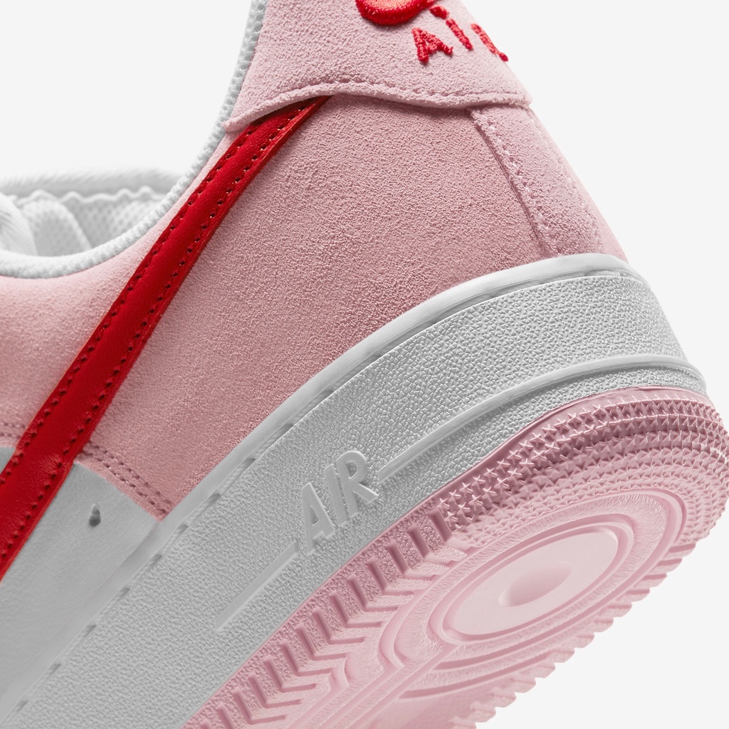GIÀY NIKE AIR FORCE 1 LOW ’07 QS VALENTINE’S DAY LOVE LETTER