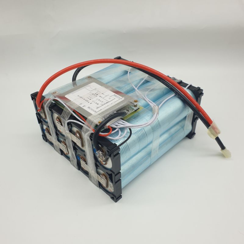 Achun.vn - KHỐI PIN SẮT 8S - 24V - 15AH - 8 viên 33140 MẠCH XẢ 50A