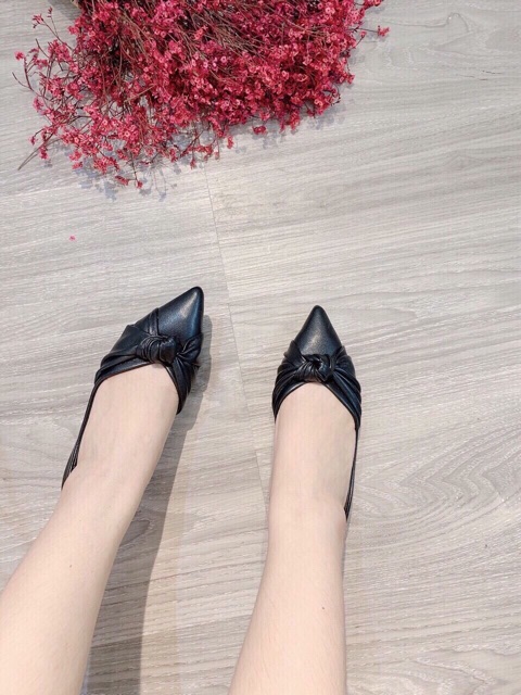 Giày bệt nơ