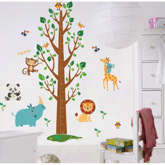 Decal trang trí tường - Thân Cây Nâu Cùng Thú Vui Chơi ( 2 tấm )