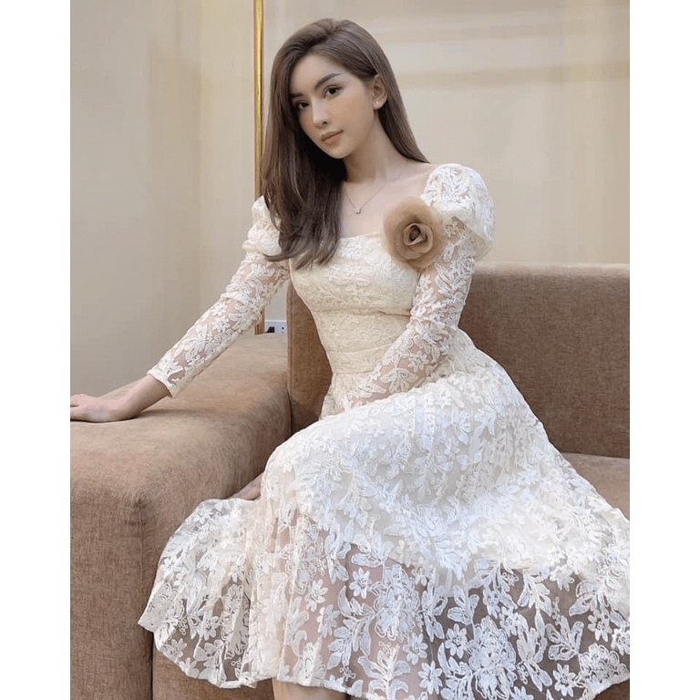 Mẫu HOT Đầm Ren Tay Dài Có Đính Bông Mặc Đi Tiệc Đi Chơi Siêu Bắt Mắt UP