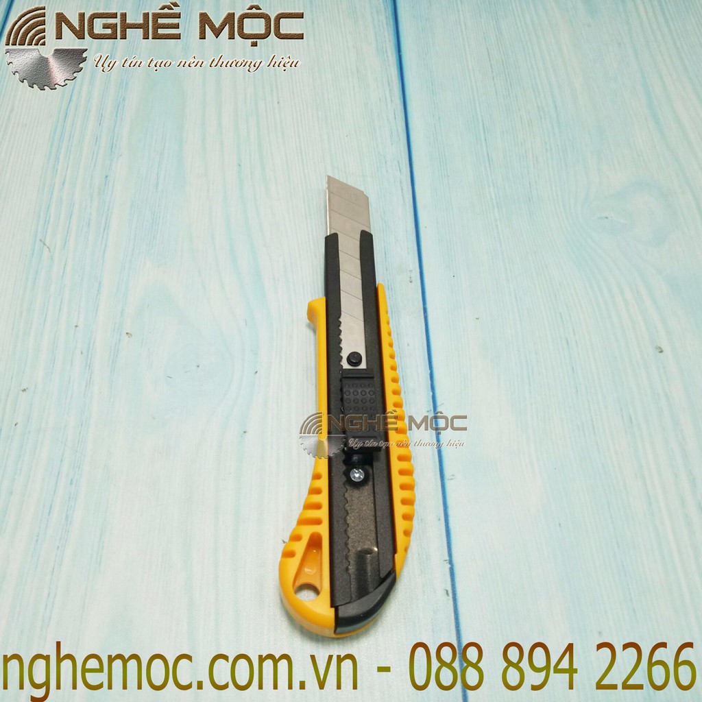 Dao rọc giấy cán nhựa Tolsen 30001 - Nghề Mộc