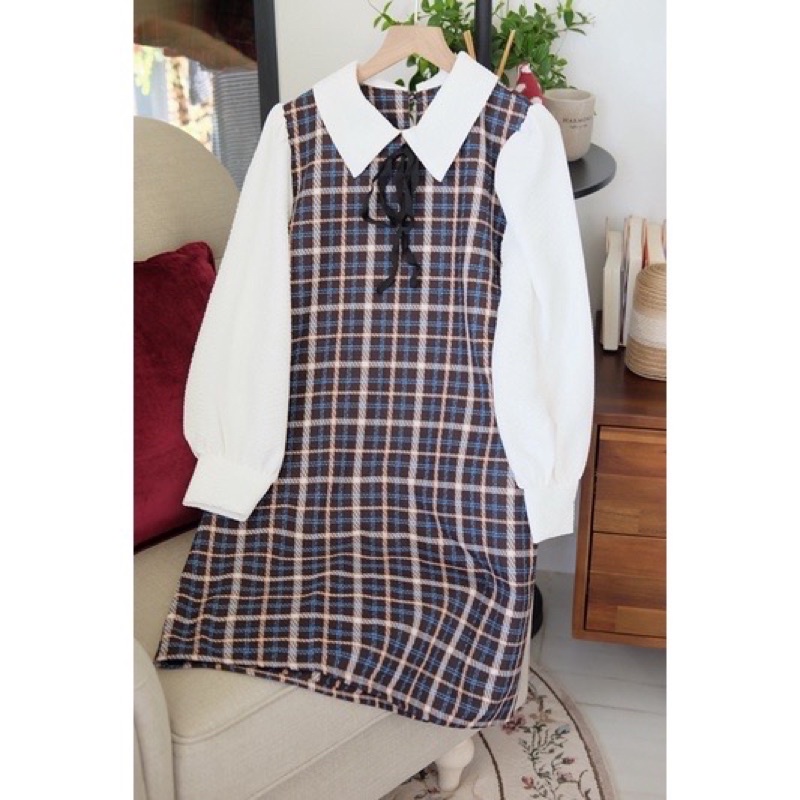 Đầm dáng xuông caro phối tay bồng CECI CELA