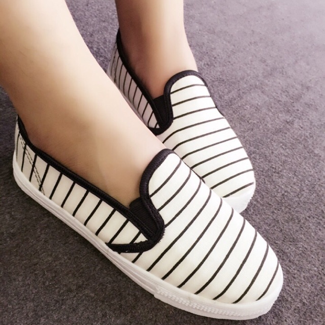Giày slip on sọc nhỏ đế dày VV122 | BigBuy360 - bigbuy360.vn