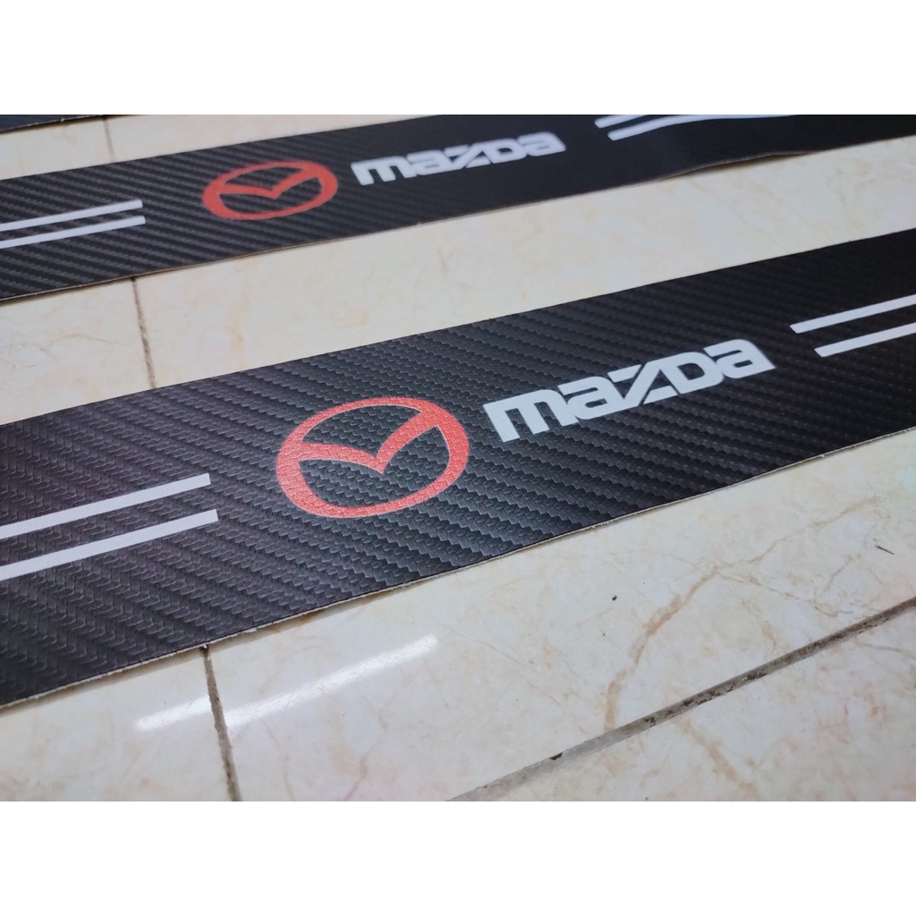 Miếng dán decal bảo vệ xe hãng Mazda 2, Mazda 3, Mazda 6, CX5, CX8, BT50, CX3, CX30
