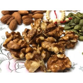 Hạt óc chó đã tách vỏ Mỹ