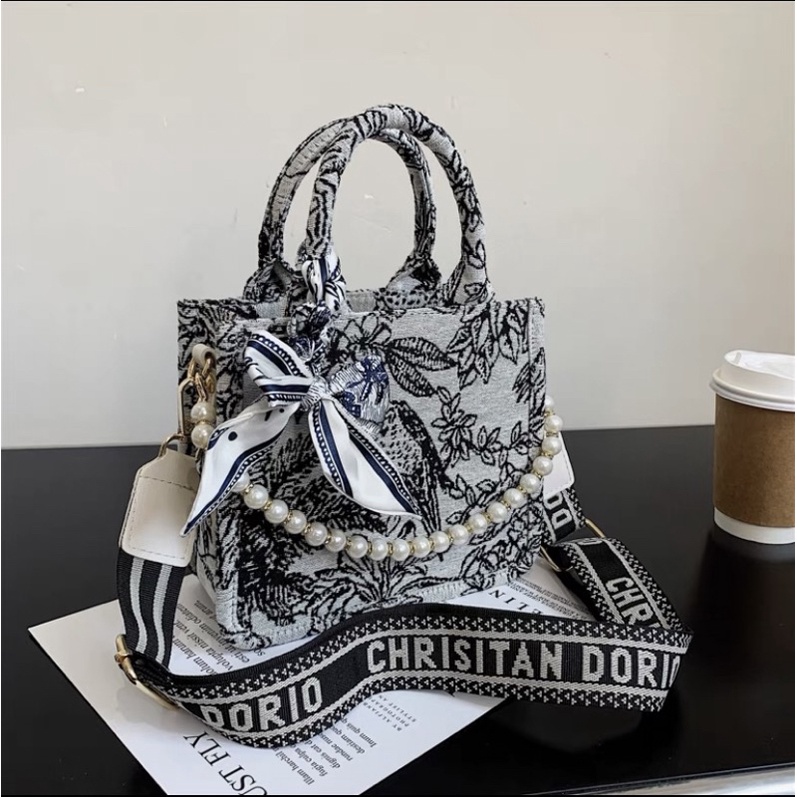 Túi đeo vai, đeo chéo hoạ tiết hottrend thời trang dành cho nữ