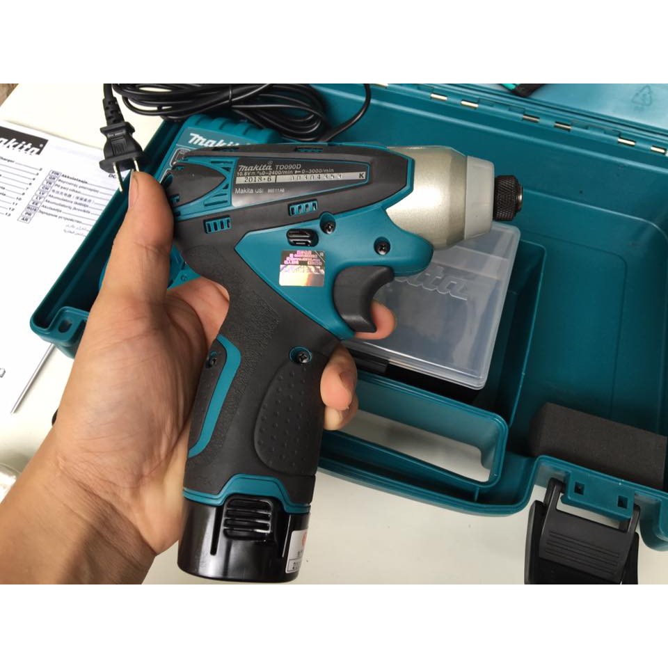 Máy bắt vít Makita TD090DZ