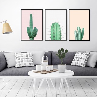 Bộ 3 bức tranh canvas xương rồng trang trí.