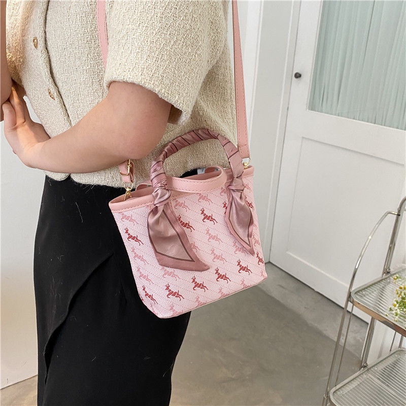 Túi Xách Nữ Đeo Chéo Dây Mắc Xích Thời Trang